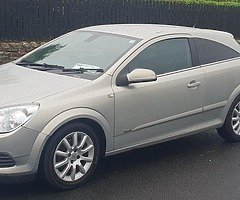 07 opel astra 1.4 tested and taxed (hight spec) - Image 1/10