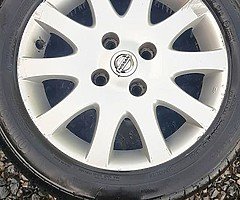 nissan almera alloys - Image 1/5