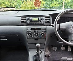 Toyota Corolla - Image 7/7