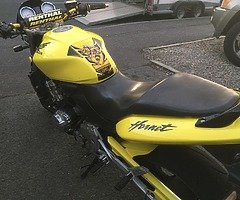 Honda hornet