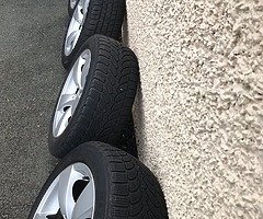 5x120 Genuine Bmw 17 inch alloys 4 good tyres, fits renault traffic etc...