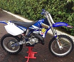 2004 YZ 125