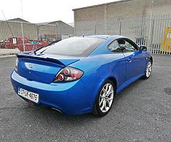 Clean Hyundai coupe 1.6