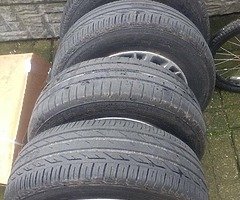 Tyres 195/65/15 steel wheel