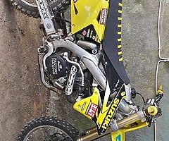 Suzuki rmz 450 2012 fuel injected. Bike is very clean needs for noting very well maintained.