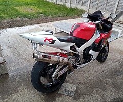 1999 yamaha yzf R1 - Image 9/9