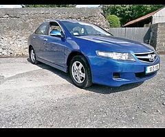 Honda Accord 2010 - Image 1/8