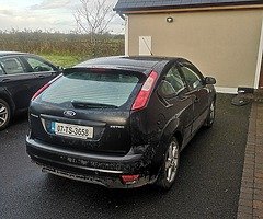 Ford Focus 1.4 Petrol - Image 4/8