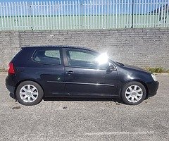 Volkswagen Golf 1.9 TDi sport - Image 6/9