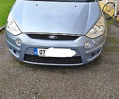 Ford s max