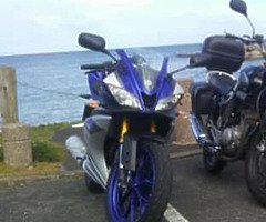 Yamaha yzf125r