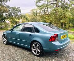 2008 Volvo S40 Lux Pack 2.0 D - Long MOT and Full Service History! Stunning Car!