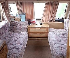 Very clean 2-3 berth everything working 100 percent all electrics, lights,etc - Image 10/10