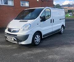 2008 Vivaro 2.0 Bullbar Roofrack Towbar Full History Take Small Px - Image 8/10