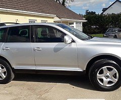 Volkswagen Touareg - Image 2/4