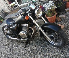 Suzuki gz 250 bobber 1999