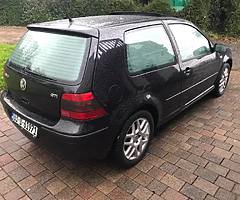 Volkswagen GOLF GTI 1.8 T - Image 8/10