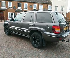 2004 Jeep Grand Cherokee