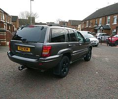 2004 Jeep Grand Cherokee - Image 4/8