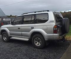 Toyota landcruiser prado 7seater