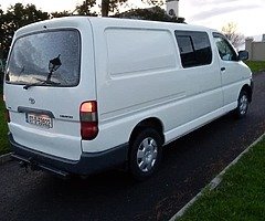 2007 Toyota hiace crew van mint condition