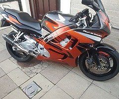 Looking HONDA CBR 600 F3 OR F4 MODEL