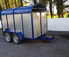 Trailer for sale with lights and brakes - Image 1/5