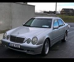 Mercedes e220 CDI - Image 1/2