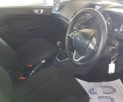 2016 Ford Fiesta Zetec 1.5 TDCi 75PS - Image 7/9