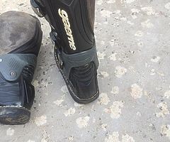 Mx boots