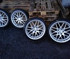 BMW 18 alloys 4 brand new tyres