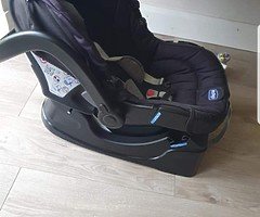 Chicco Urban 3 in 1 Travel System