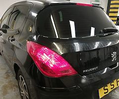 Professional Window Tinting - Image 8/10