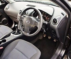 Nissan Qashqai 1.5 Diesel - Image 6/8