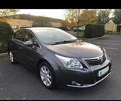 Toyota Avensis Aura - Image 8/10