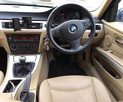 BMW 318i [Low Mileage] - Image 9/10