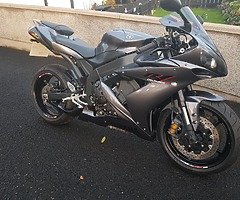 Yamaha YZF R1 2004 - Image 10/10