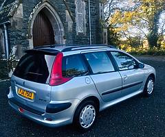 Peugeot 206 estate 1.4 petrol - Long MOT