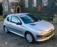 2004 Peugeot 206 1.1 petrol - Full 12 months MOT and only 73,000 miles (timing belt changed) - Image 5/5