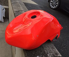 ZX6R fuel tank