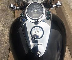 Suzuki intruder VL 125cc