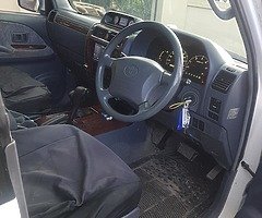 01 landcruiser prado - Image 9/10