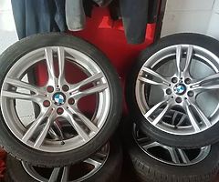 BMW alloys 18" staggered