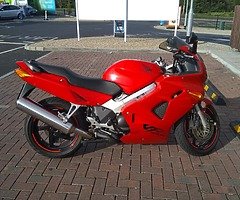 Honda vfr 800 fi