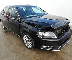 2015 VOLKSWAGEN PASSAT - Image 5/10