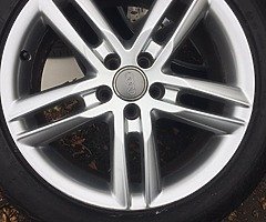18’ Genuine Audi S Line alloy wheels
