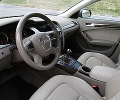 Audi A4 2.0 TDI 2009 - Image 5/8