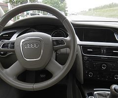 Audi A4 2.0 TDI 2009 - Image 10/10