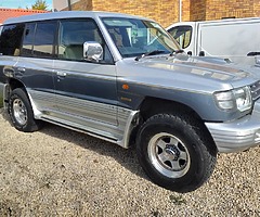 Mitsubishi pajero shogun