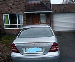 mercedes c200 - Image 6/6